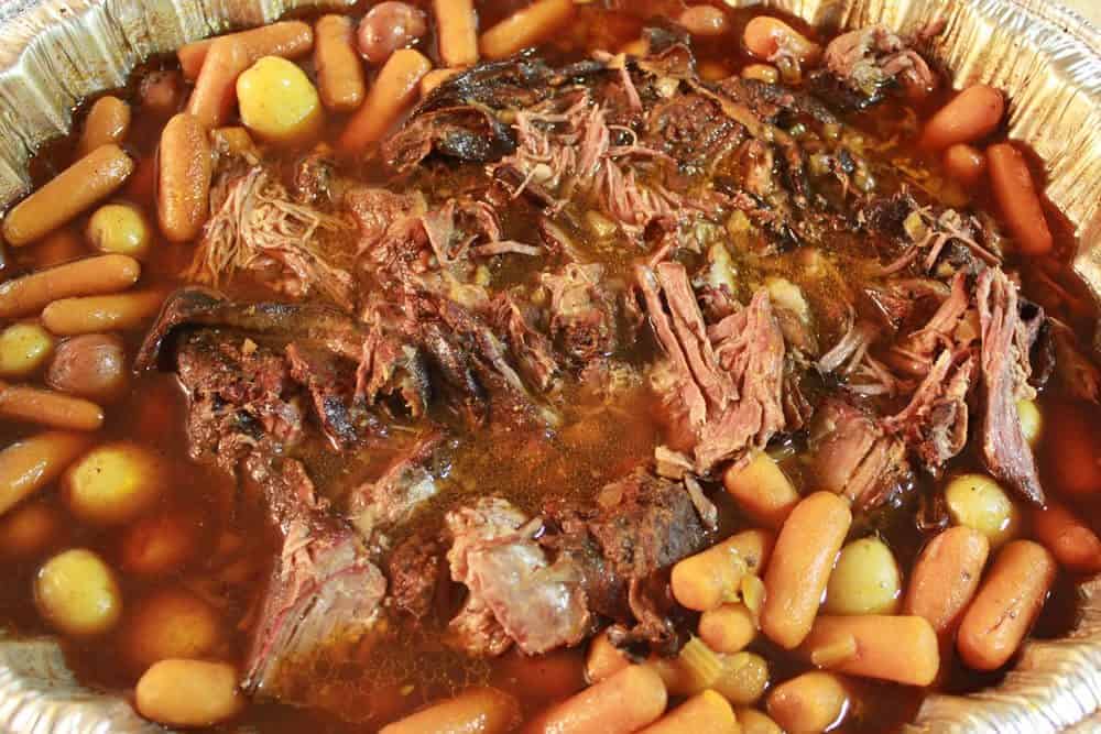 smoked chuck roast with vegetables 1000